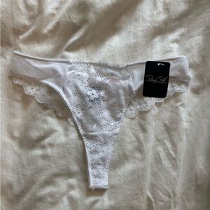 Rene Rofe White Lace Thong Medium NWT